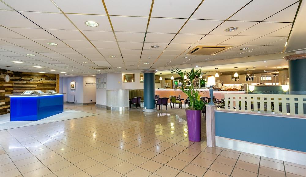 Cedar Court Hotel Huddersfield Exterior photo
